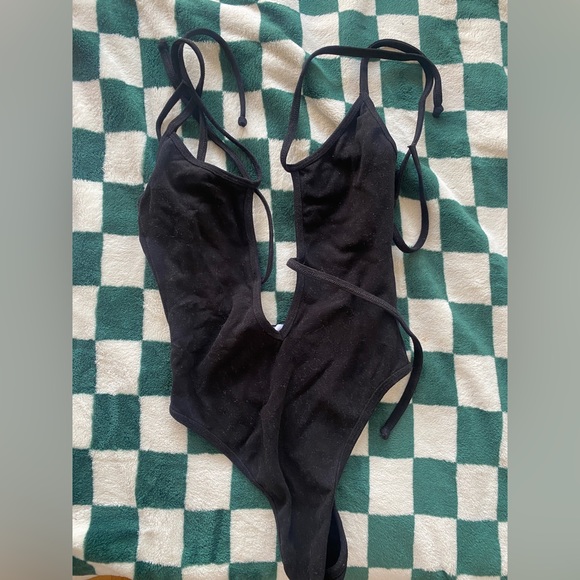 gil rodriguez bodysuit black with bows - Picture 5 of 7